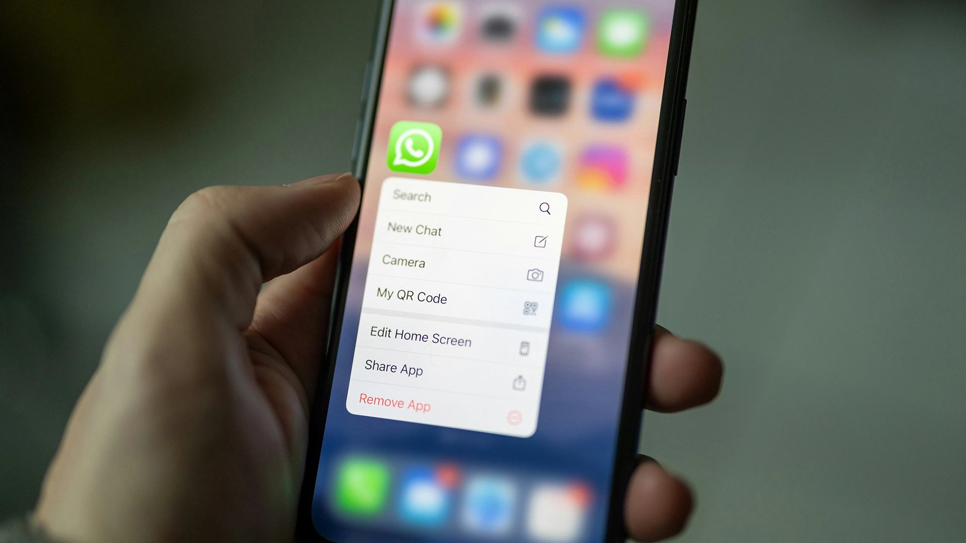Meta l&auml;gger till AI-drivna sammanfattningar i WhatsApp