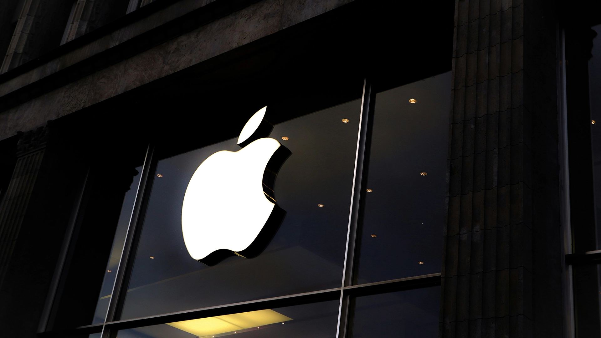 Apple planerar att &ouml;ka sina utgifter f&ouml;r AI-utveckling
